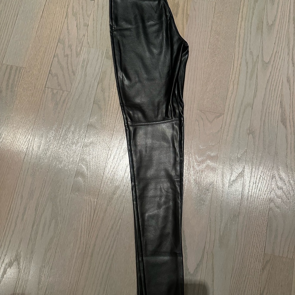 Wolford Black Faux Leather leggings, NWT! Sz 34(US 4) Hot Deal!